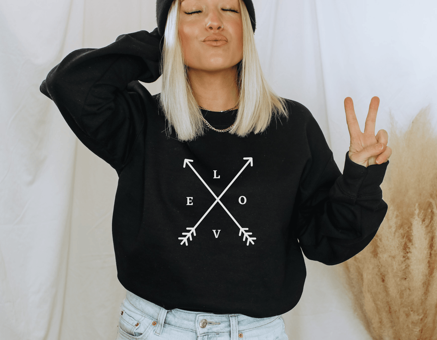 Shooting LOVE Arrows  Women's Sweatshirt Love Vibes